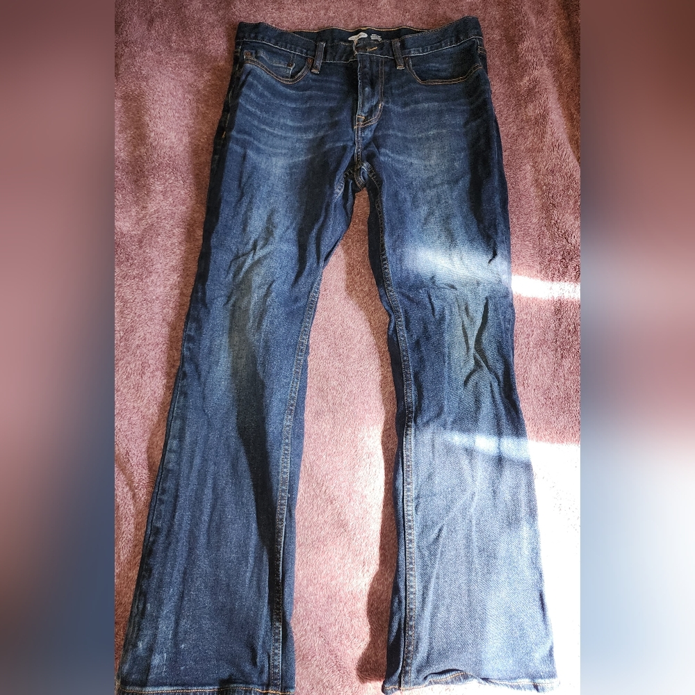 Old Navy Men Boot-Cut Jeans. Dark Blue. 33x30